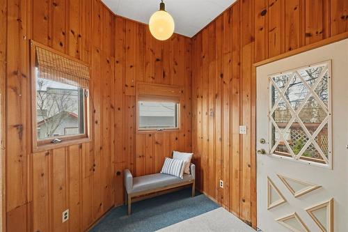 19 Cranbrook Bay, Winnipeg, MB - Indoor Photo Showing Other Room
