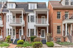 10 GIBSON AVENUE Toronto, ON M5R 1T5