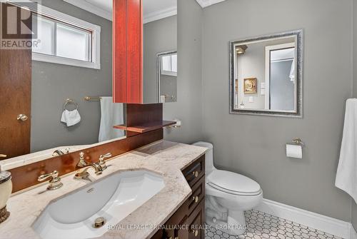 3037 Hilltop Lane, Frontenac (Frontenac South), ON - Indoor Photo Showing Bathroom