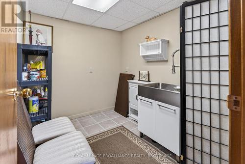 3037 Hilltop Lane, Frontenac (Frontenac South), ON - Indoor Photo Showing Other Room