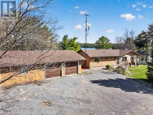 3037 Hilltop Lane, Frontenac (Frontenac South), ON - Outdoor