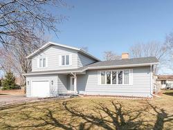 284 North River Road  Charlottetown, PE C1A 3L8