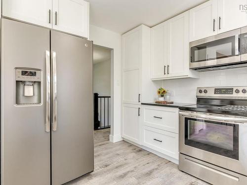 13 Logan Drive, Lantz, NS 