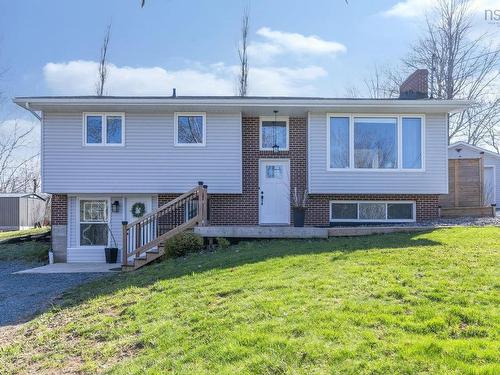 13 Logan Drive, Lantz, NS 