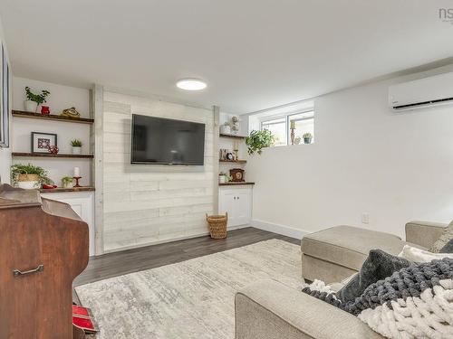 13 Logan Drive, Lantz, NS 