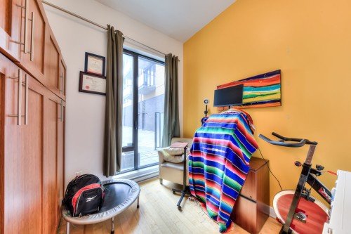 Bedroom - 5750 Rue St-Hubert, Montréal (Rosemont/La Petite-Patrie), QC - Indoor