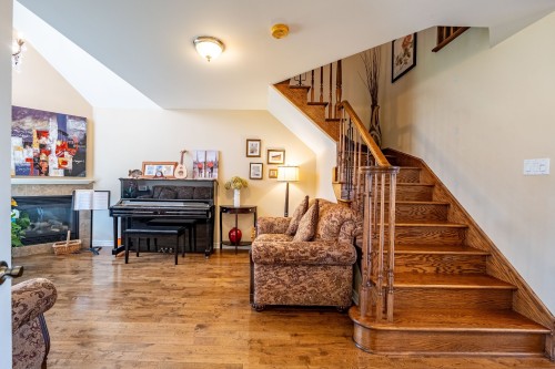 Staircase - 153 Rue Du Jade, Saint-Jean-Sur-Richelieu, QC - Indoor With Fireplace