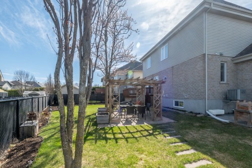 Loft - 153 Rue Du Jade, Saint-Jean-Sur-Richelieu, QC - Outdoor