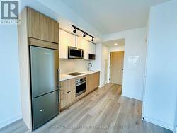 2009 - 5 DEFRIES STREET  Toronto, ON M5A 3R4