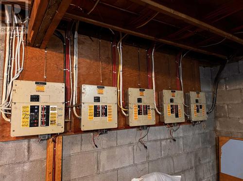 59 Winston Rd, Wawa, ON - Indoor Photo Showing Basement