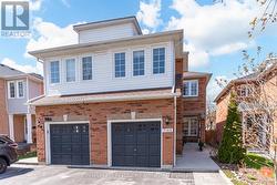 7168 WALDORF WAY  Mississauga, ON L5N 7R3