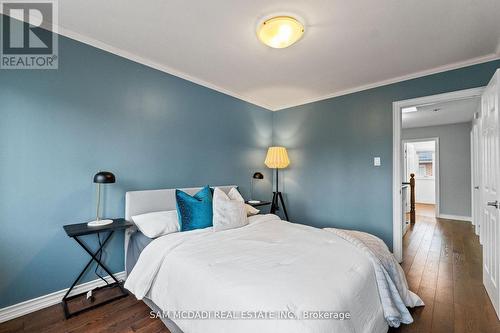 4025 Rolling Valley Drive, Mississauga, ON - Indoor Photo Showing Bedroom