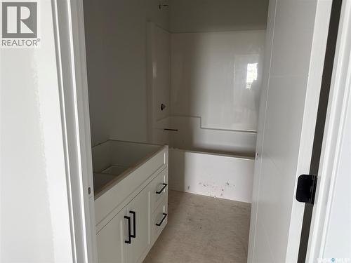 492 Woolf Bend, Saskatoon, SK 
