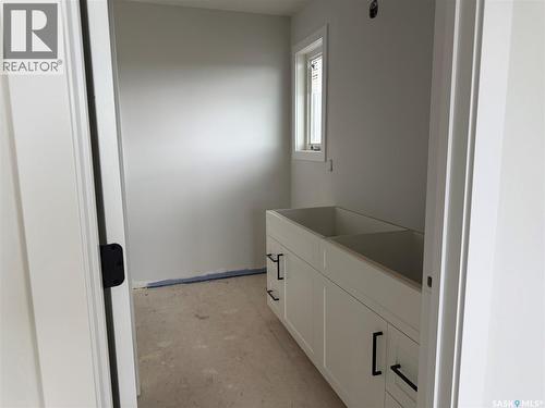 492 Woolf Bend, Saskatoon, SK 