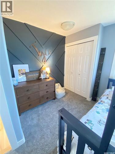 1205 Douglas Road, Weyburn, SK - Indoor Photo Showing Bedroom