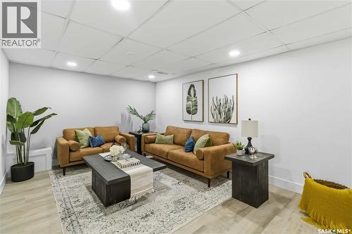 224 Waterloo Crescent, Saskatoon, SK - Indoor