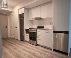 3302 - 195 COMMERCE STREET Vaughan, ON L4K 0P9