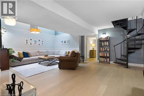 37 Yellow Birch Drive, Kitchener, ON - Indoor Photo Showing Living Room