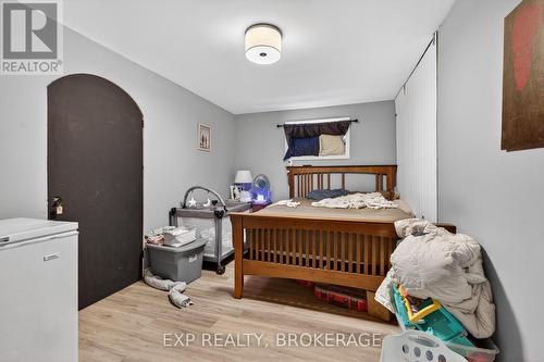 43 Carleton Street, Kingston (East Of Sir John A. Blvd), ON - Indoor Photo Showing Bedroom