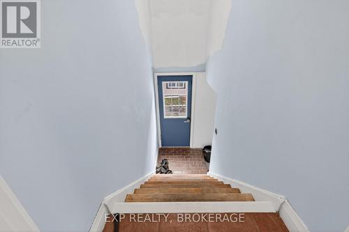 43 Carleton Street, Kingston (East Of Sir John A. Blvd), ON - Indoor Photo Showing Other Room