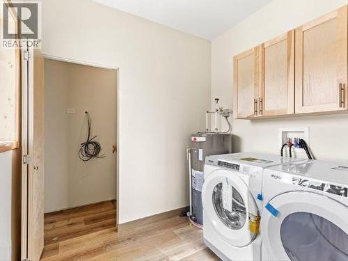 10 Alert Avenue, Whitehorse, YT - Indoor Photo Showing Laundry Room