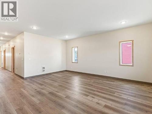 10 Alert Avenue, Whitehorse, YT - Indoor Photo Showing Other Room