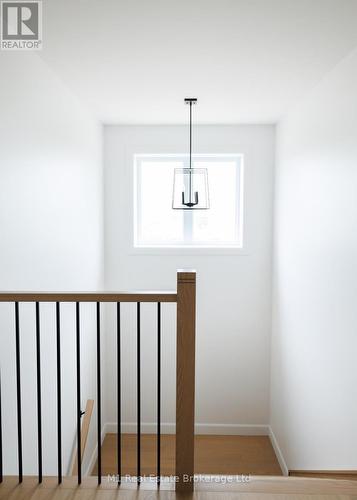 74 Bedell Drive, Mapleton, ON - Indoor Photo Showing Other Room