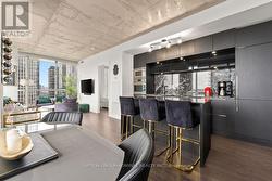 2309 - 88 BLUE JAYS WAY Toronto, ON M5V 0L7