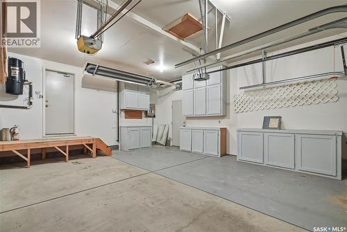 807 115Th Street E, Saskatoon, SK - Indoor Photo Showing Garage