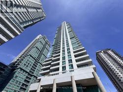 1605 - 50 TOWN CENTRE COURT Toronto, ON M1P 0A9