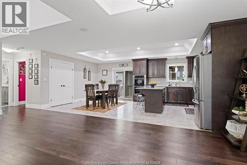 1249 Cancun, Windsor, ON - Indoor