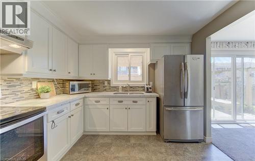 83 Manor Drive, Kitchener, ON - Indoor Photo Showing Kitchen