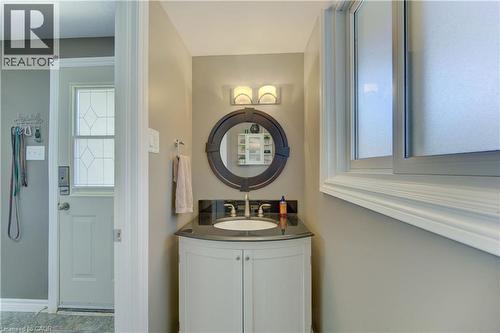 83 Manor Drive, Kitchener, ON - Indoor Photo Showing Bathroom