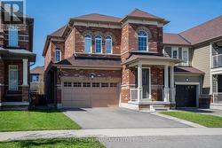 27 FINGLAND CRESCENT Hamilton, ON L8B 0S8