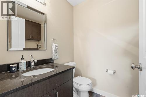 139 Maningas Bend, Saskatoon, SK - Indoor Photo Showing Bathroom
