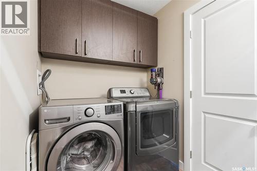 139 Maningas Bend, Saskatoon, SK - Indoor Photo Showing Laundry Room