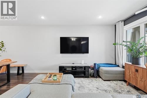 139 Maningas Bend, Saskatoon, SK - Indoor Photo Showing Living Room