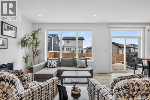 314 Keith Union, Saskatoon, SK - Indoor Photo Showing Living Room