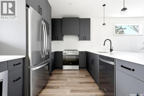 3919 Qu'Appelle Drive, Regina, SK - Indoor Photo Showing Kitchen