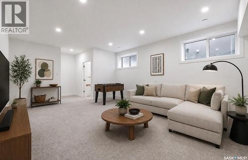 3919 Qu'Appelle Drive, Regina, SK - Indoor Photo Showing Living Room