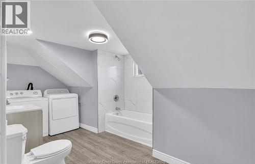 294 Louis Avenue, Windsor, ON - Indoor Photo Showing Laundry Room