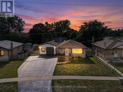 924 MCCULLOUGH DRIVE  Whitby (Downtown Whitby), ON L1N 1C6