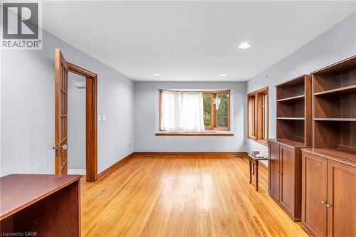 81 Sterling Street, Hamilton, ON - Indoor Photo Showing Other Room