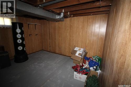 780 1St Street E, Shaunavon, SK - Indoor