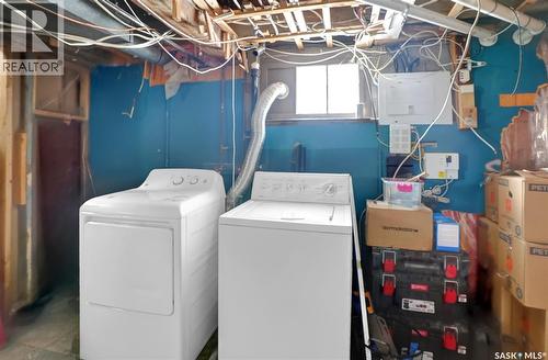 328 Cornwall Street, Regina, SK - Indoor