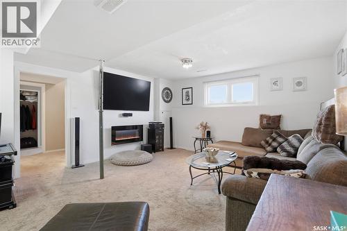 29 Tupper Crescent, Saskatoon, SK - Indoor With Fireplace