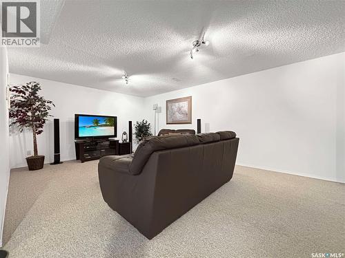 755 Tobin Terrace, Saskatoon, SK - Indoor
