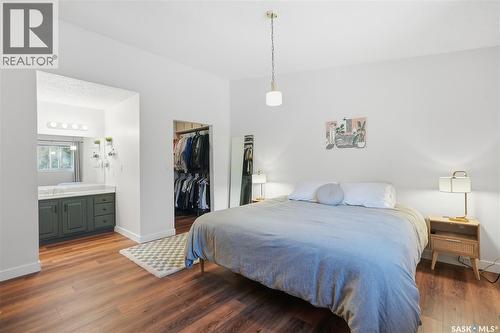 627 Delaronde Crescent, Saskatoon, SK - Indoor Photo Showing Bedroom