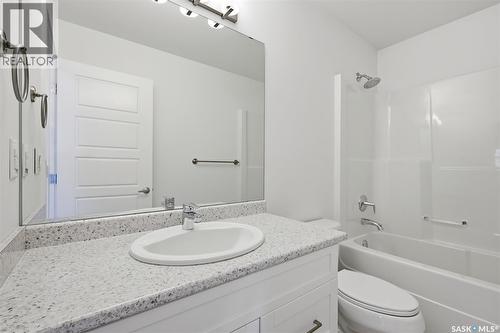 611 Kolynchuk Court, Saskatoon, SK - Indoor Photo Showing Bathroom