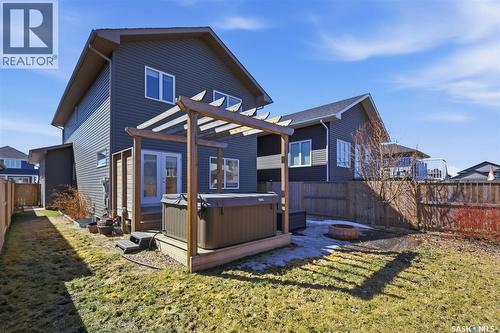 611 Kolynchuk Court, Saskatoon, SK - Outdoor